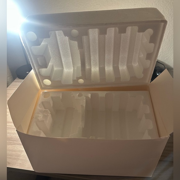 Lenox Village Porcelain Cookie Cottage (Box and packaging ONLY) - Picture 3 of 3